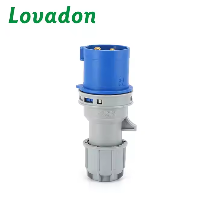 LTH-0131/0231 IP44 industrial plug and socket